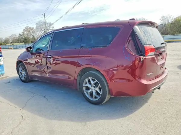 2C4RC1FG3JR352814 2018 CHRYSLER PACIFICA - Image 2
