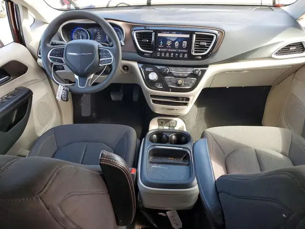 2C4RC1FG3JR352814 2018 CHRYSLER PACIFICA - Image 8