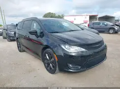 2C4RC1FG3JR356717 2018 CHRYSLER PACIFICA