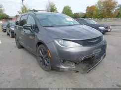 2C4RC1FG3JR356751 2018 CHRYSLER PACIFICA