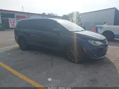 2C4RC1FG3KR531758 2019 CHRYSLER PACIFICA