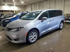 2C4RC1FG3KR587926 2019 CHRYSLER PACIFICA