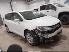 2C4RC1FG3KR604644 2019 CHRYSLER PACIFICA