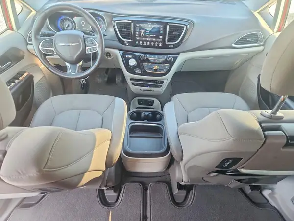2C4RC1FG3KR630080 2019 CHRYSLER PACIFICA - Image 8