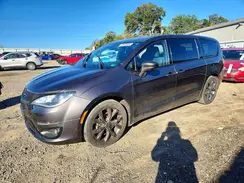 2C4RC1FG3KR702833 2019 CHRYSLER PACIFICA