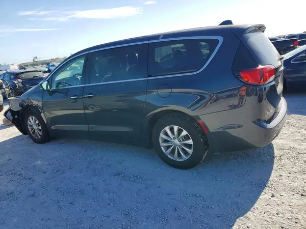 2C4RC1FG3KR734147 2019 CHRYSLER PACIFICA - Image 2