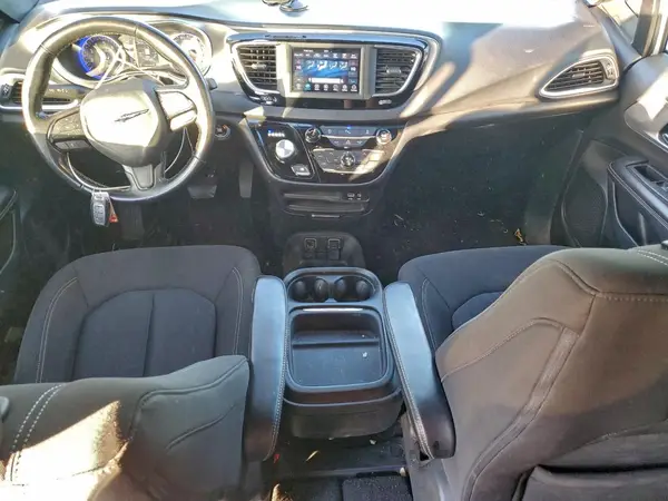 2C4RC1FG3LR134844 2020 CHRYSLER PACIFICA - Image 8