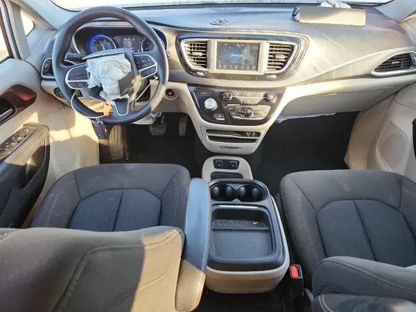 2C4RC1FG3LR141924 2020 CHRYSLER PACIFICA - Image 8