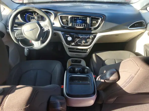 2C4RC1FG3LR142300 2020 CHRYSLER PACIFICA - Image 8