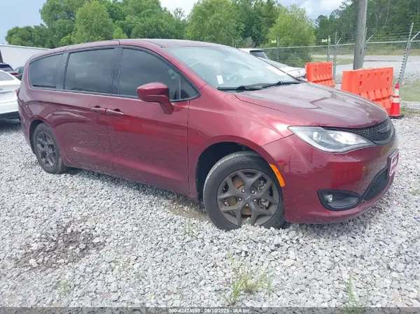 2C4RC1FG3LR150865 2020 CHRYSLER PACIFICA - Image 1