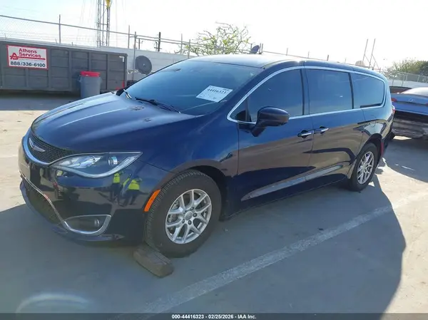 2C4RC1FG3LR197460 2020 CHRYSLER PACIFICA - Image 2