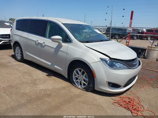 2C4RC1FG3LR234734 2020 CHRYSLER PACIFICA - Image 1