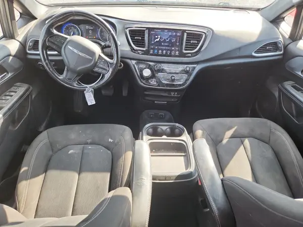 2C4RC1FG3LR261898 2020 CHRYSLER PACIFICA - Image 8