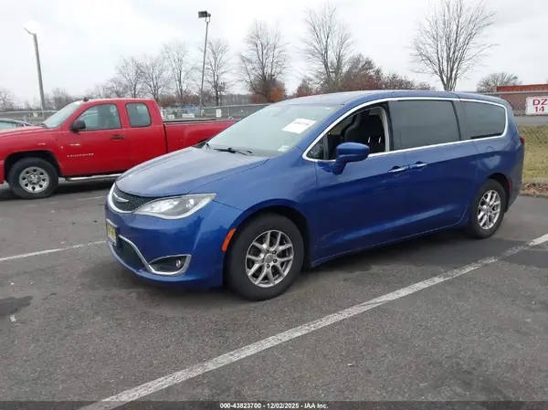 2C4RC1FG3LR283206 2020 CHRYSLER PACIFICA - Image 2