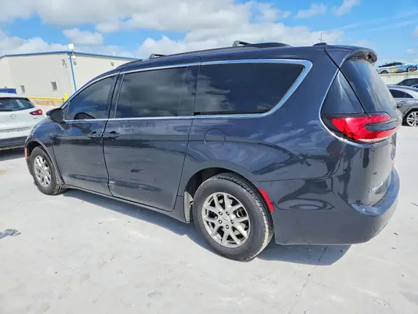 2C4RC1FG3MR515028 2021 CHRYSLER PACIFICA - Image 2