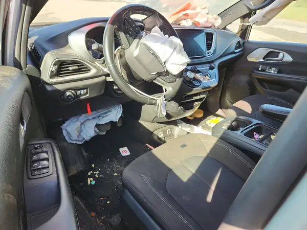 2C4RC1FG3MR543931 2021 CHRYSLER PACIFICA - Image 8