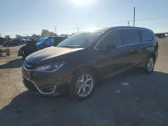 2C4RC1FG4JR116821 2018 CHRYSLER PACIFICA