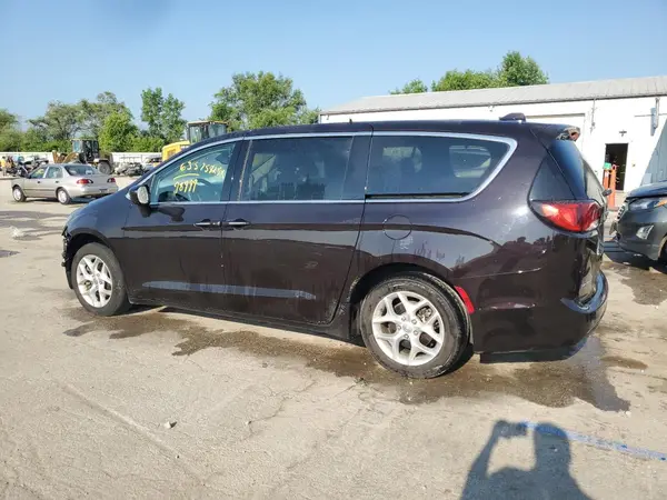 2C4RC1FG4JR123641 2018 CHRYSLER PACIFICA - Image 2