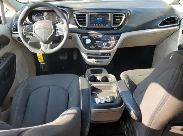 2C4RC1FG4JR123641 2018 CHRYSLER PACIFICA - Image 8