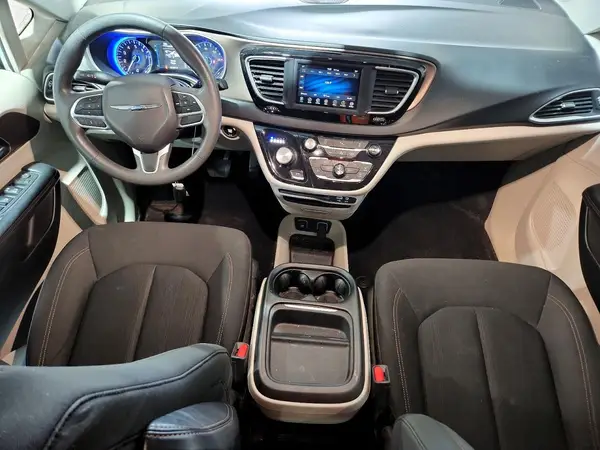 2C4RC1FG4JR125938 2018 CHRYSLER PACIFICA - Image 8