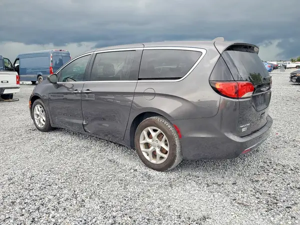2C4RC1FG4JR126474 2018 CHRYSLER PACIFICA - Image 2