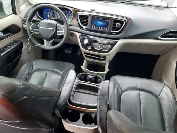 2C4RC1FG4JR126474 2018 CHRYSLER PACIFICA - Image 8