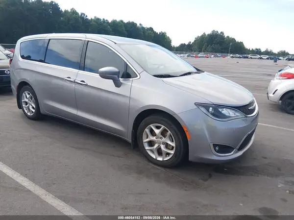 2C4RC1FG4JR174444 2018 CHRYSLER PACIFICA - Image 1