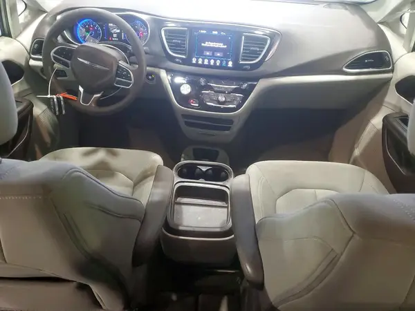 2C4RC1FG4JR227403 2018 CHRYSLER PACIFICA - Image 8