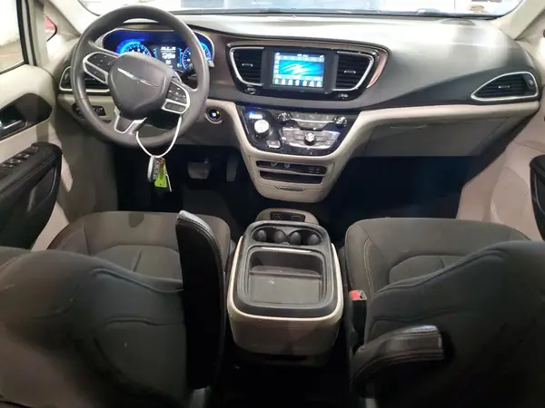 2C4RC1FG4JR278870 2018 CHRYSLER PACIFICA - Image 8