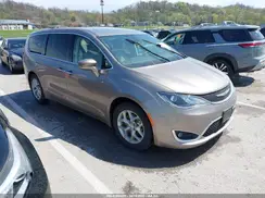 2C4RC1FG4JR306554 2018 CHRYSLER PACIFICA