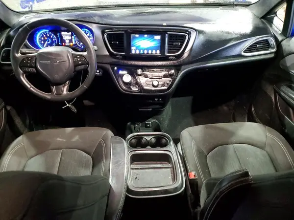 2C4RC1FG4JR306585 2018 CHRYSLER PACIFICA - Image 8