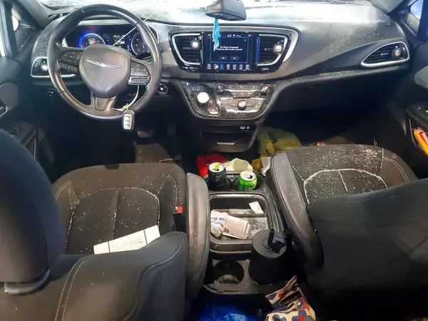 2C4RC1FG4JR334032 2018 CHRYSLER PACIFICA - Image 8