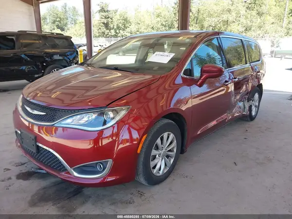 2C4RC1FG4KR508389 2019 CHRYSLER PACIFICA - Image 2
