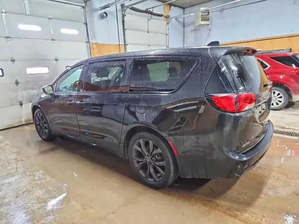 2C4RC1FG4KR531851 2019 CHRYSLER PACIFICA - Image 2