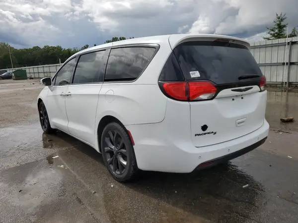 2C4RC1FG4KR532143 2019 CHRYSLER PACIFICA - Image 2