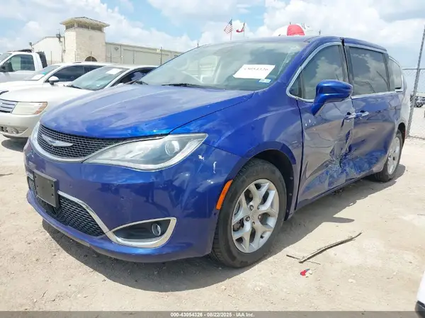 2C4RC1FG4KR706308 2019 CHRYSLER PACIFICA - Image 2
