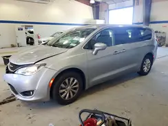 2C4RC1FG4KR741303 2019 CHRYSLER PACIFICA