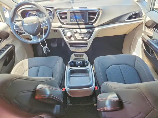 2C4RC1FG4LR124517 2020 CHRYSLER PACIFICA - Image 8