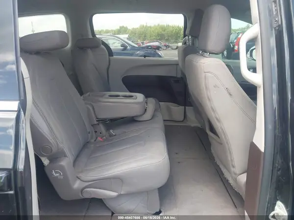2C4RC1FG4LR143360 2020 CHRYSLER PACIFICA - Image 8