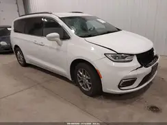 2C4RC1FG4NR157956 2022 CHRYSLER PACIFICA