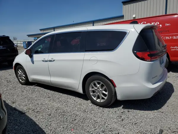 2C4RC1FG4PR590440 2023 CHRYSLER PACIFICA - Image 2