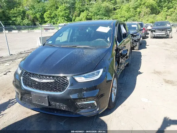 2C4RC1FG4RR144176 2024 CHRYSLER PACIFICA - Image 2