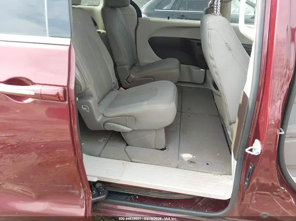 2C4RC1FG5JR112664 2018 CHRYSLER PACIFICA - Image 8