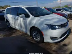 2C4RC1FG5JR112941 2018 CHRYSLER PACIFICA