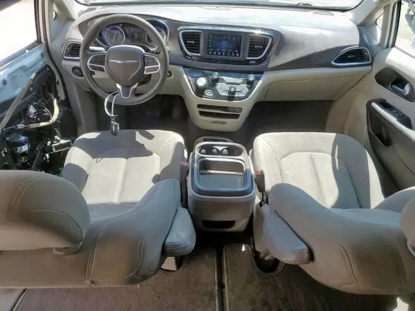 2C4RC1FG5JR117055 2018 CHRYSLER PACIFICA - Image 8