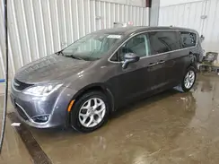 2C4RC1FG5JR122837 2018 CHRYSLER PACIFICA