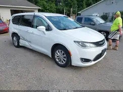 2C4RC1FG5JR188885 2018 CHRYSLER PACIFICA