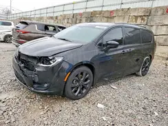 2C4RC1FG5JR189020 2018 CHRYSLER PACIFICA