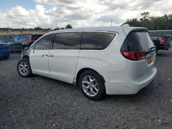 2C4RC1FG5JR234568 2018 CHRYSLER PACIFICA - Image 2