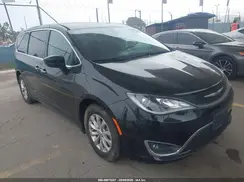 2C4RC1FG5JR278585 2018 CHRYSLER PACIFICA